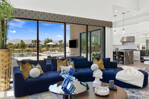 Dining room, Interior, Kitchen, Living room, Pendant Lights, Recessed Lighting, Stainless Steel Appliances