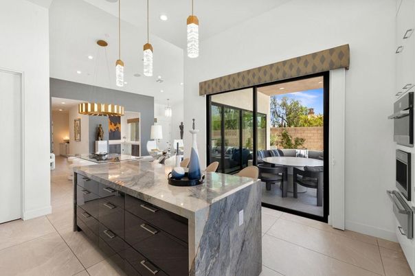 Dining room, Interior, Kitchen, Pendant Lights, Recessed Lighting