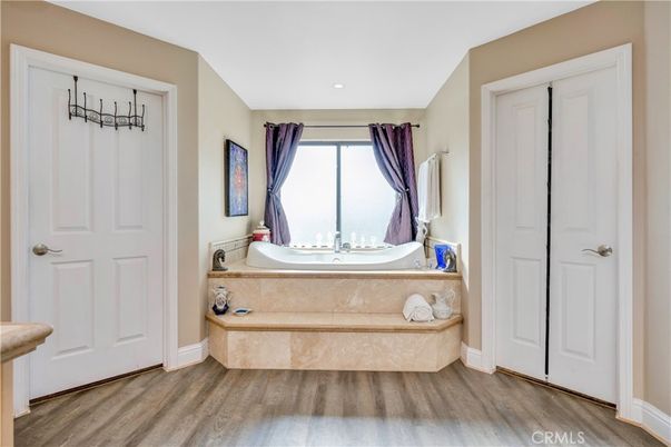 Bathroom, Interior, Recessed Lighting, Wood Texture Flooring