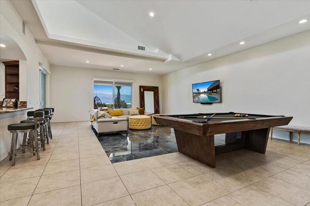 Billiard Table, Game Room, Interior, Living room, Recessed Lighting