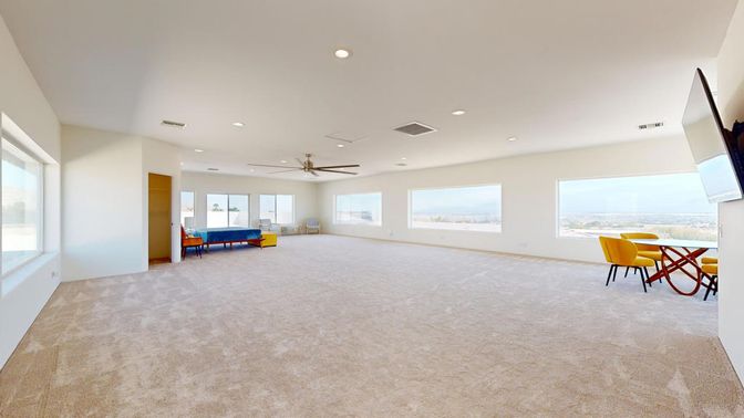 Empty room, Interior, Recessed Lighting