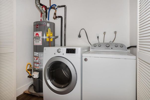 Interior, Utility Closets, Washer