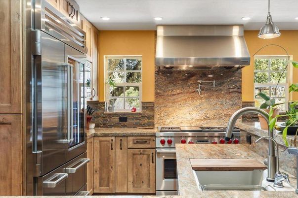 Interior, Kitchen, Pendant Lights, Recessed Lighting, Stainless Steel Appliances