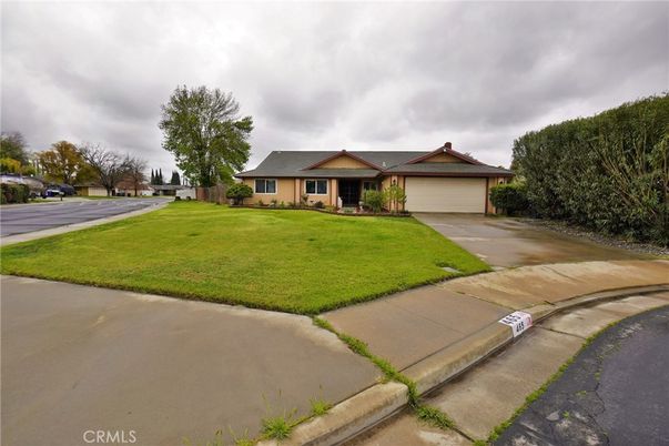 Attached, Backyard, Exterior, Facade, Ranch