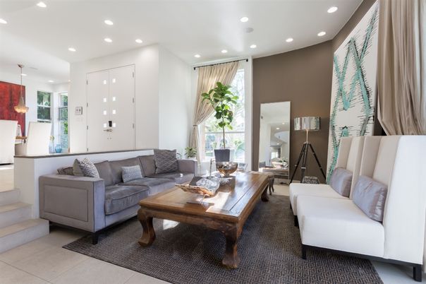 Interior, Living room, Pendant Lights, Recessed Lighting