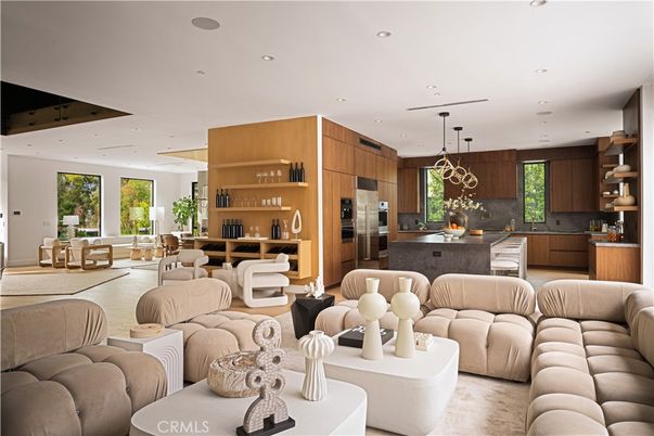 Dining room, Interior, Kitchen, Living room, Pendant Lights, Recessed Lighting, Stainless Steel Appliances