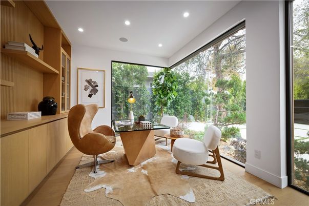 Home Office, Interior, Recessed Lighting, Wood Texture Flooring