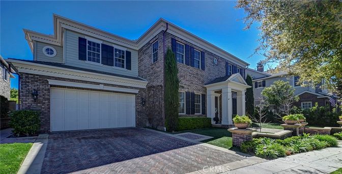 Attached, Exterior, Facade, Brick Facade, Brick Traditional