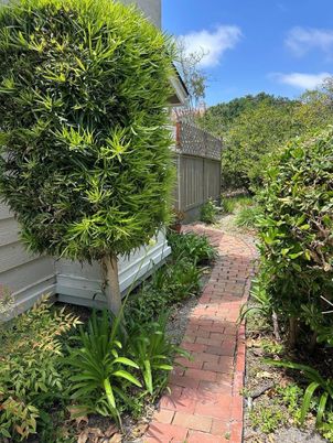 Backyard, Exterior