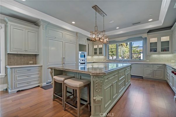 Chandelier, Interior, Kitchen, Recessed Lighting, Stainless Steel Appliances, Wood Texture Flooring
