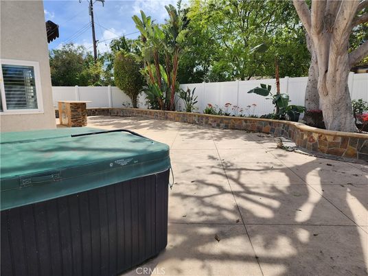 Exterior, Hot Tub