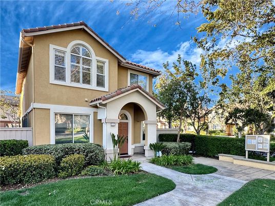 Backyard, Exterior, Facade, Mediterranean