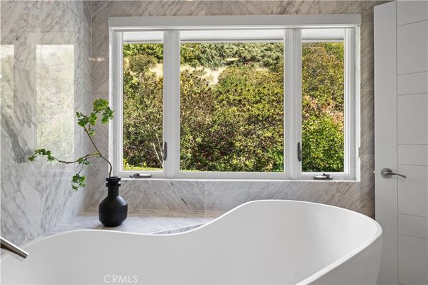 Bathroom, Free Standing Baths, Interior, Marble Walls