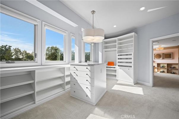Interior, Pendant Lights, Recessed Lighting, Walk-in Closets
