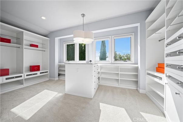 Interior, Pendant Lights, Recessed Lighting, Walk-in Closets