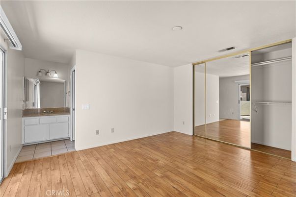 Empty room, Interior, Kitchen, Wood Texture Flooring