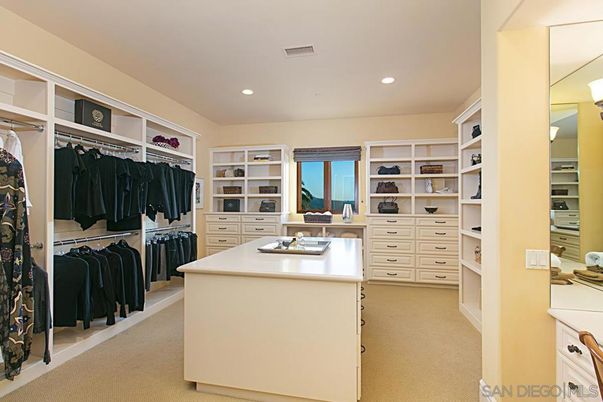 Interior, Recessed Lighting, Walk-in Closets