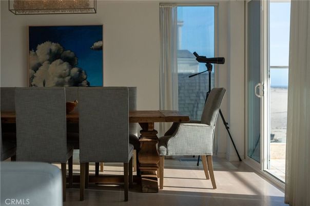 Dining room, Interior