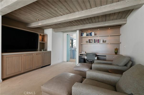Interior, Living room, Recessed Lighting, Wooden Beams, Wooden Ceilings