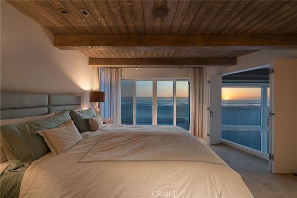 Bedroom, Interior, Water, Wooden Beams, Wooden Ceilings