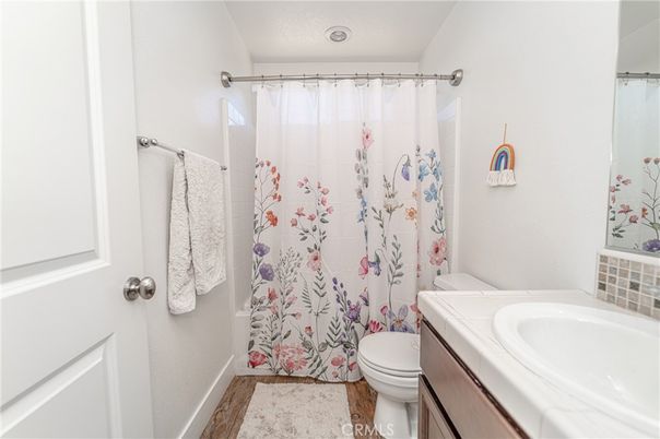Bathroom, Interior, Tile Countertops