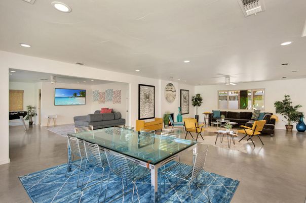 Dining room, Interior, Living room, Recessed Lighting