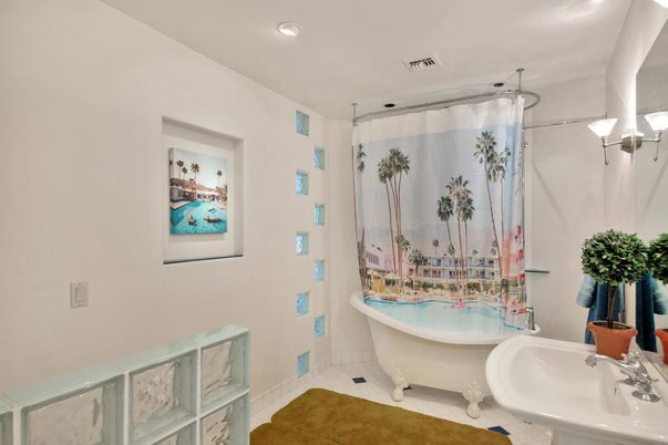 Bathroom, Free Standing Baths, Interior, Recessed Lighting