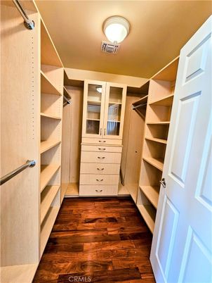 Interior, Walk-in Closets, Wood Texture Flooring