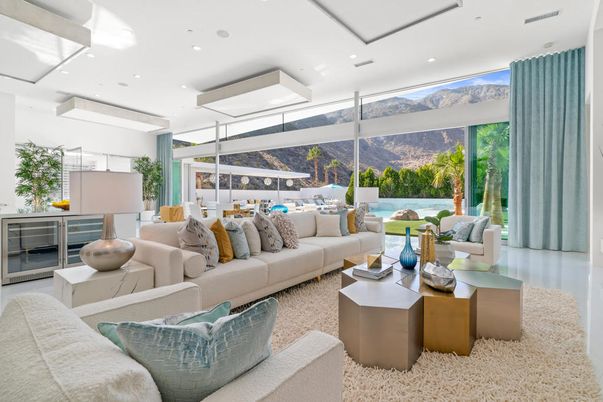 Dining room, Interior, Living room, Recessed Lighting