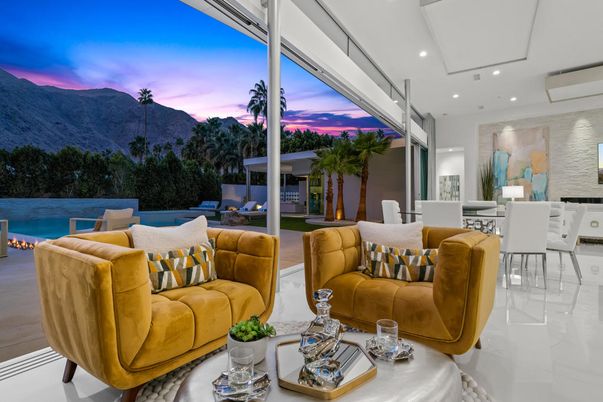 Dining room, Interior, Living room, Recessed Lighting