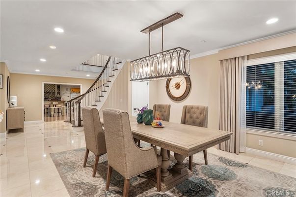 Dining room, Interior, Pendant Lights, Recessed Lighting