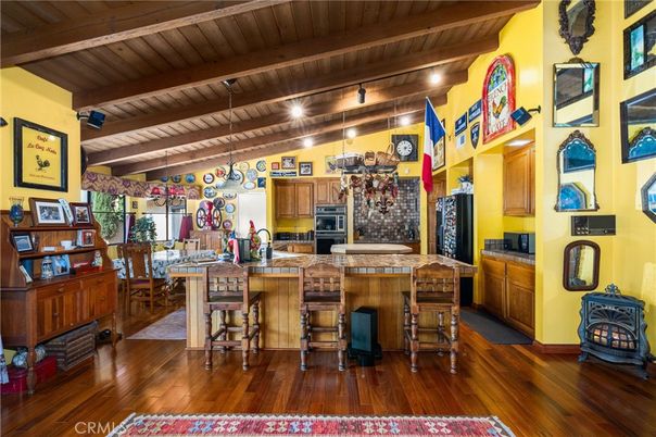 Dining room, Interior, Kitchen, Pendant Lights, Wooden Beams, Wooden Ceilings, Wood Texture Flooring