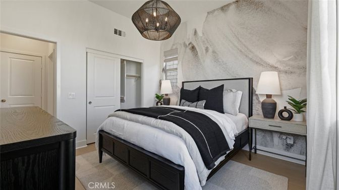 Bedroom, Interior, Pendant Lights, Wood Texture Flooring