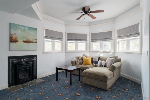 Fireplace, Interior, Living room