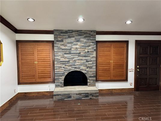 Fireplace, Interior, Recessed Lighting, Wood Texture Flooring