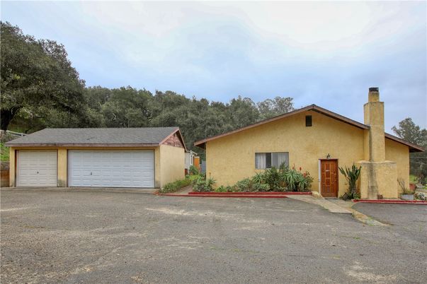 Attached, Detached Garage, Exterior, Facade, Ranch