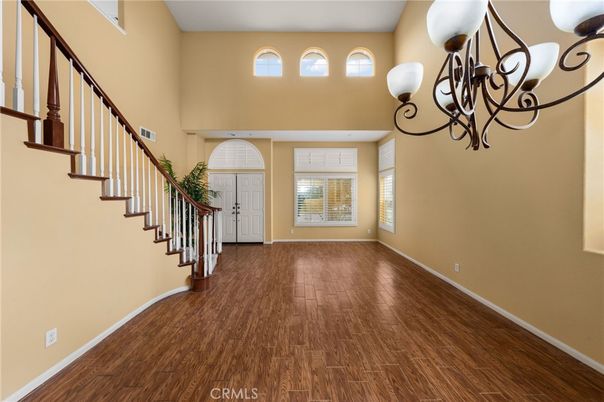 Chandelier, Interior, Wood Texture Flooring