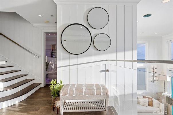 Interior, Pendant Lights, Recessed Lighting, Wood Texture Flooring