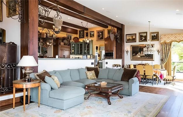 Dining room, Interior, Kitchen, Living room, Pendant Lights, Recessed Lighting, Wood Texture Flooring