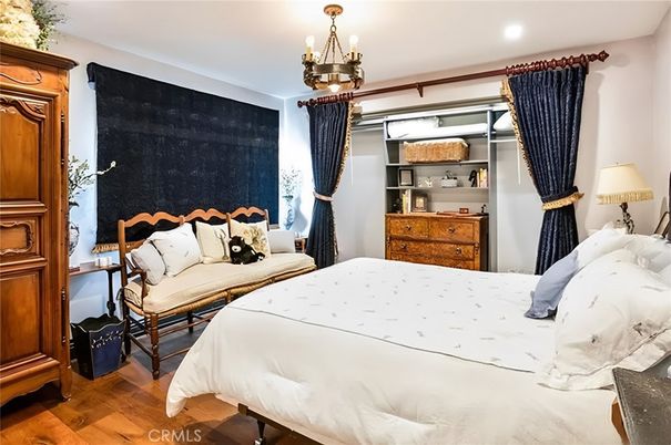 Bedroom, Chandelier, Interior, Recessed Lighting, Wood Texture Flooring