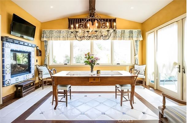 Chandelier, Home Office, Interior, Recessed Lighting