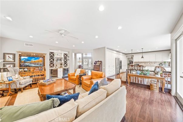 Interior, Kitchen, Living room, Recessed Lighting, Wood Texture Flooring