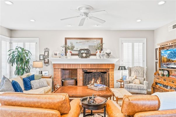 Fireplace, Interior, Living room, Recessed Lighting