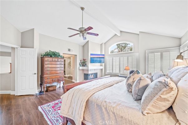 Bedroom, Fireplace, Interior, Wood Texture Flooring