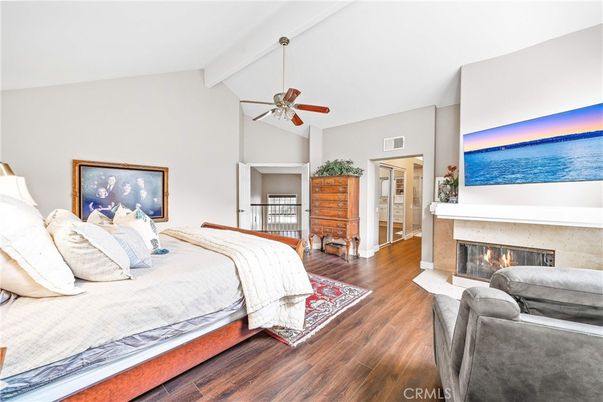 Bedroom, Fireplace, Interior, Water, Wood Texture Flooring