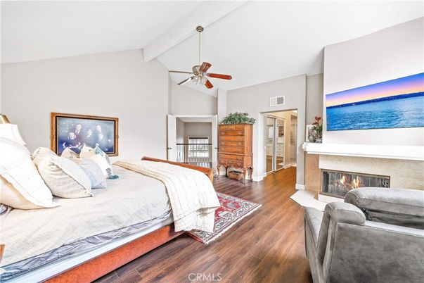 Bedroom, Fireplace, Interior, Water, Wood Texture Flooring