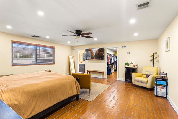 Bedroom, Interior, Recessed Lighting, Wood Texture Flooring