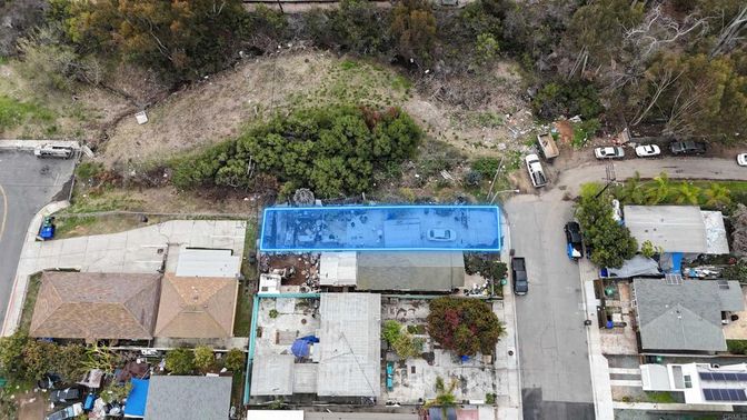 Exterior, Drone