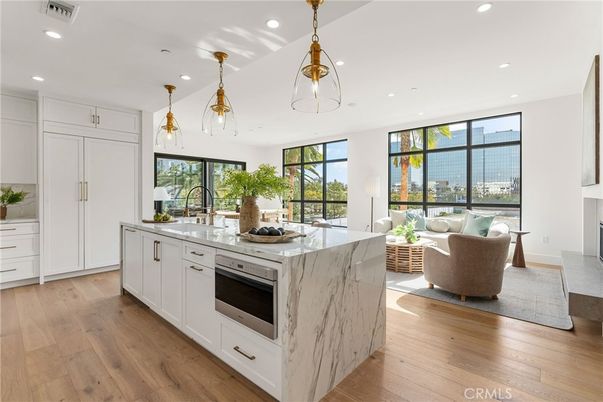 Interior, Kitchen, Living room, Pendant Lights, Recessed Lighting, Wood Texture Flooring