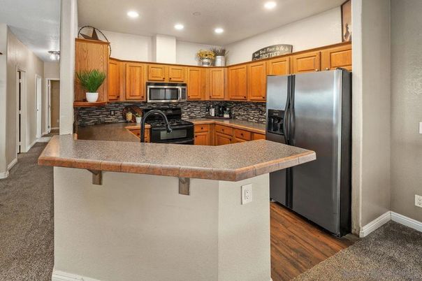 Interior, Kitchen, Recessed Lighting, Wood Texture Flooring